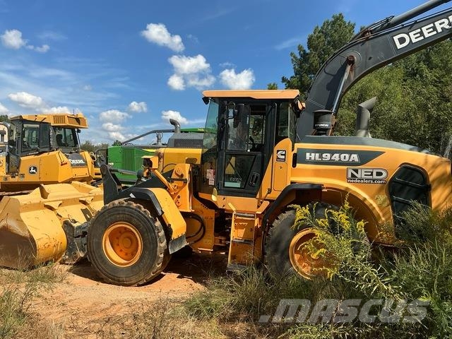 Hyundai HL940A Kolesové nakladače