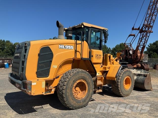 Hyundai HL955 Gumikerekes homlokrakodók