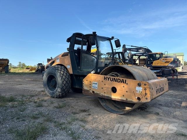 Hyundai HR120C-9 Trilrolwalsen