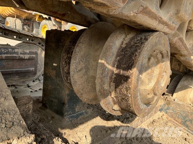 Hyundai R520LC-9 Гусеничні екскаватори