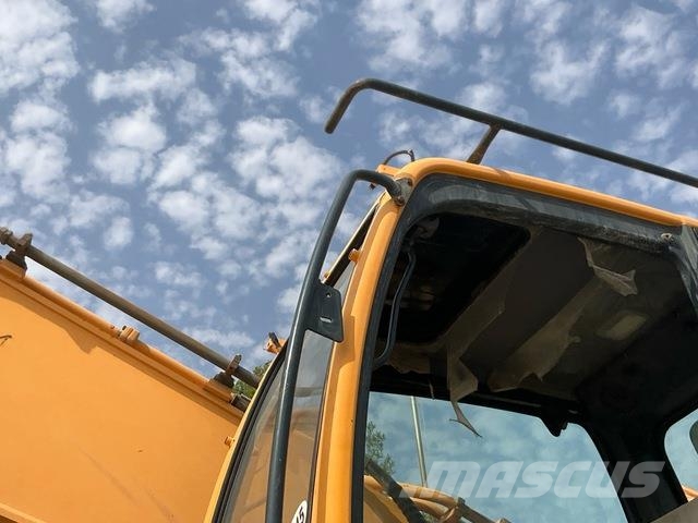 Hyundai R520LC-9 Гусеничні екскаватори
