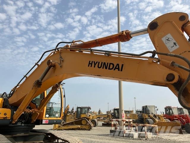 Hyundai R520LC-9 Гусеничні екскаватори