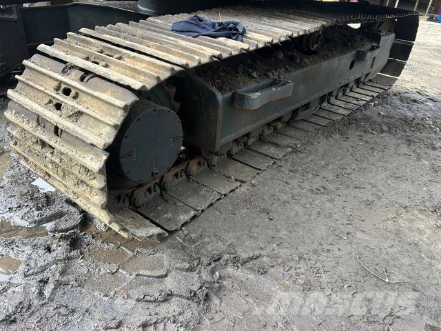 Hyundai Robex 140LC-9 Crawler excavators