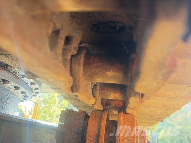 Hyundai Robex 140LC-9 Pelle sur chenilles