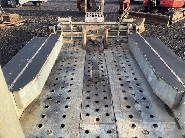 Indespension Vehicle transport trailers
