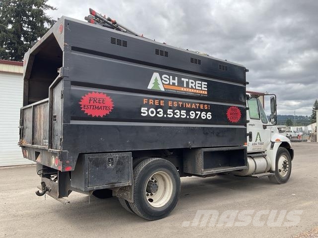 International 4300 Hakkeveokid