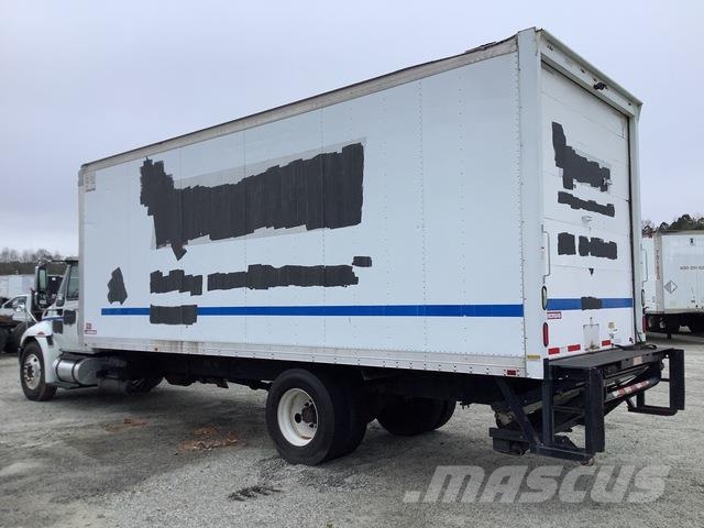 International 4300 Furgone chiuso