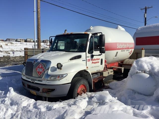 International 4300 Sonstige Baumaschinen