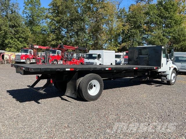 International 4300 Autobasculanta