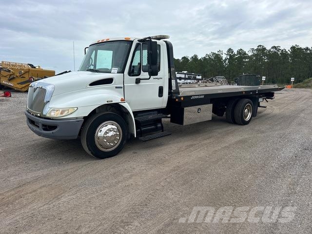 International 4300 Bergingsbiler