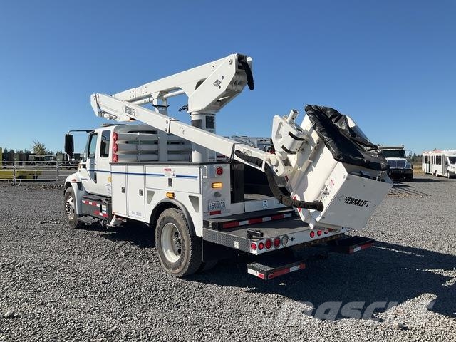 International 4300 SBA Bilmontert lift