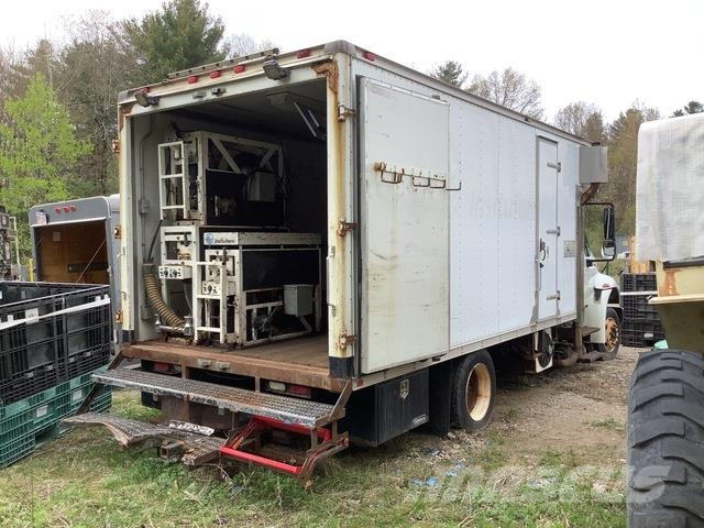 International 4400 وحدات الجر