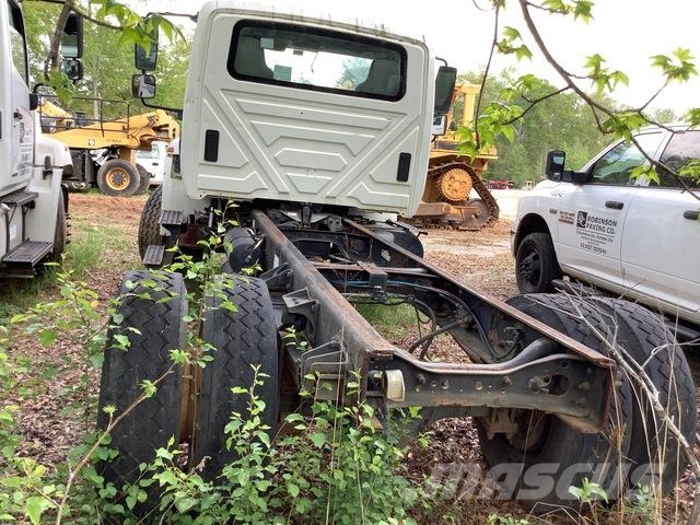 International 4400 Kabine i unutrašnjost