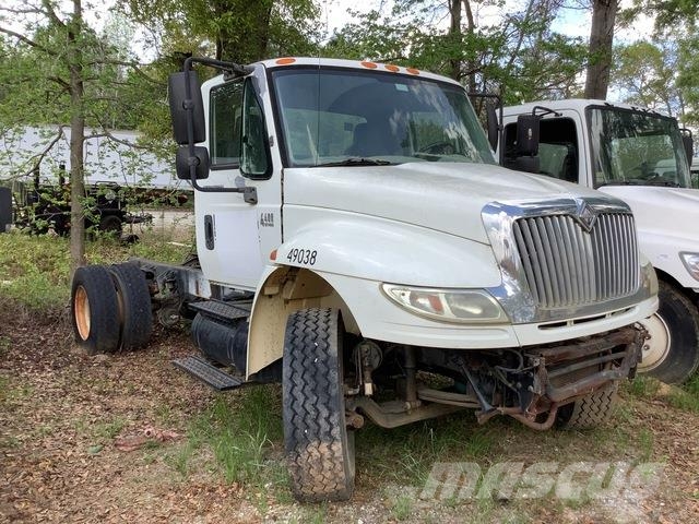 International 4400 Kabine i unutrašnjost