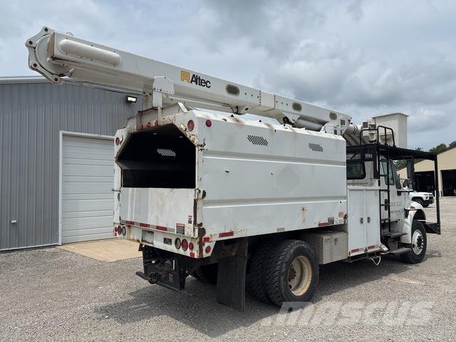 International 4400 Truck & Van mounted aerial platforms