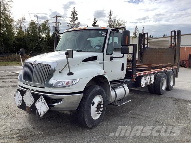 International 4400 4x2 Φορτηγά Kαρότσα με ανοιγόμενα πλαϊνά