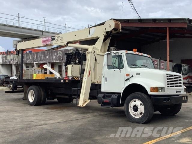 International 4900 Other trucks