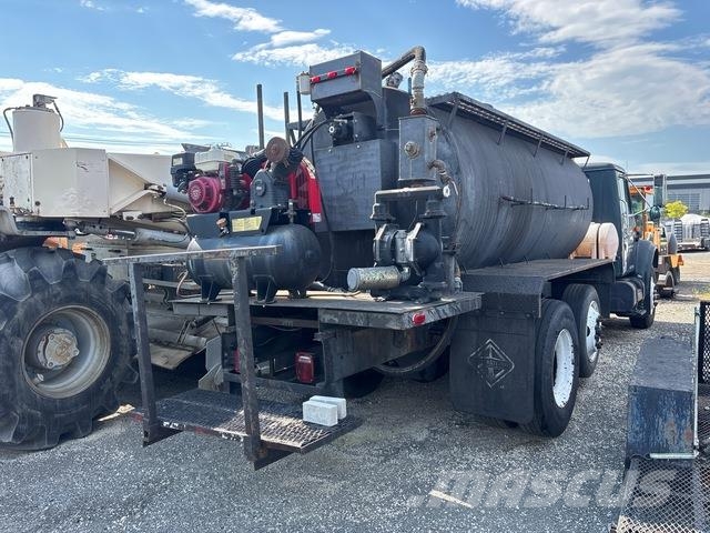 International 4900 Άλλα Φορτηγά