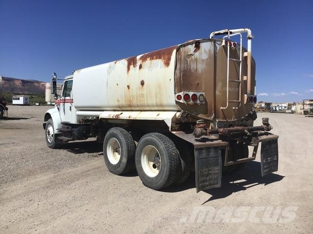 International 4900 Autocisterne