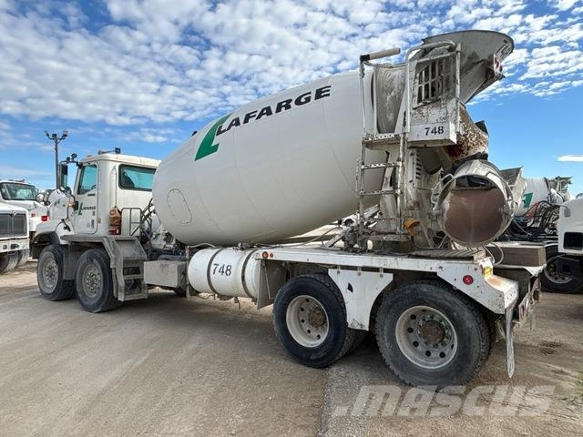 International 5600i Andre lastbiler