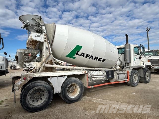 International 5600i Andre lastbiler