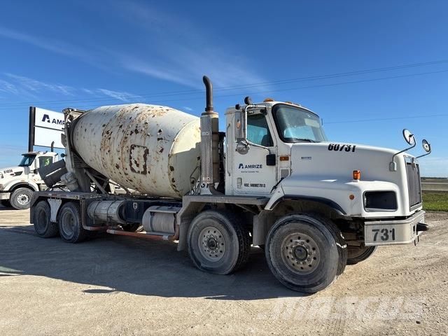 International 5600i Andre lastbiler