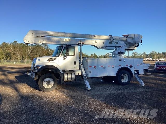 International 7300 Nostolava-autot