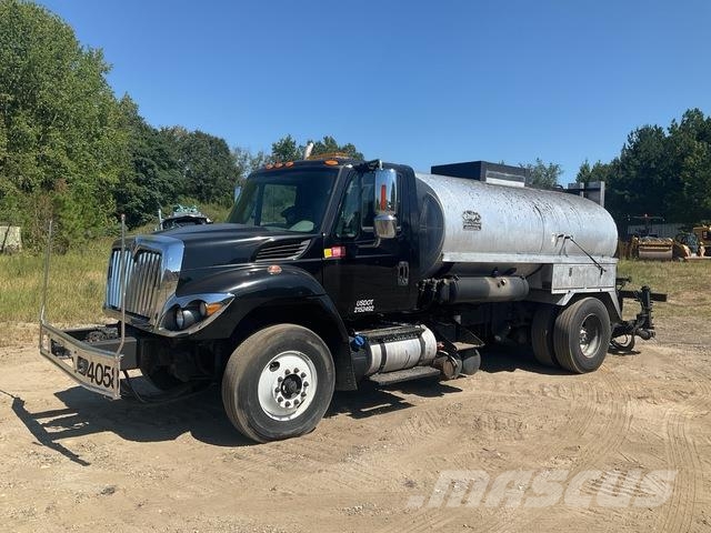 International 7300 Бетономішалки (Автобетонозмішувачі)