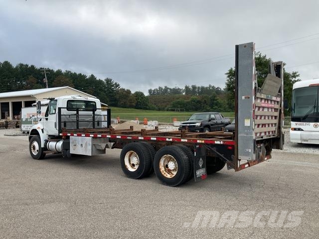 International 7400 Platte bakwagens