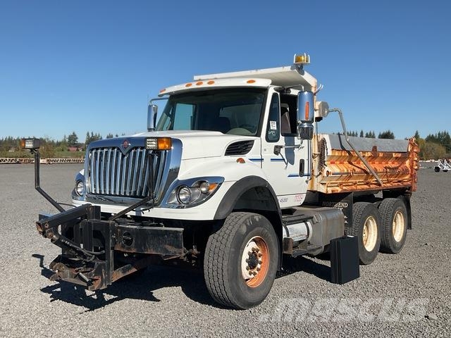 International 7500 SBA Самоскиди