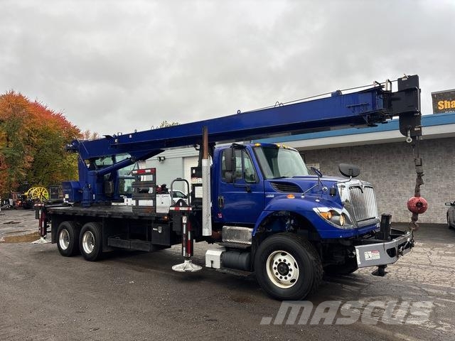 International 7500 SBA Citi