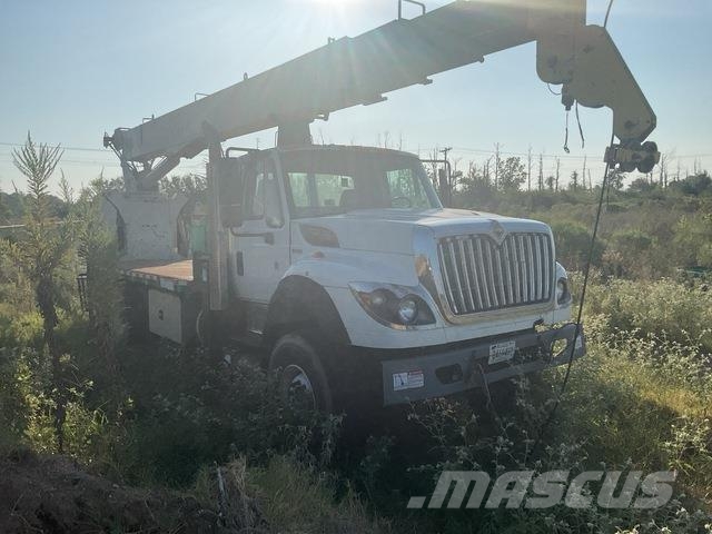 International 7600 Вантажівки / спеціальні