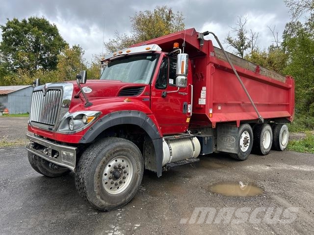 International 7600 Tippbil