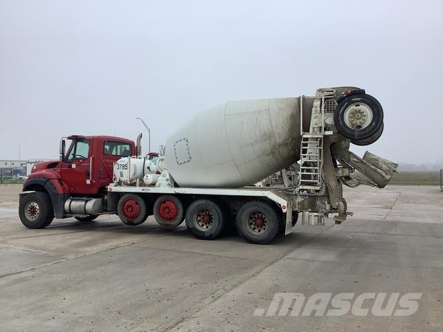 International 7600 Andre lastebiler