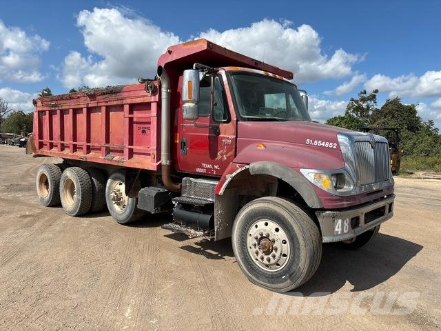 International 7600 Kipper