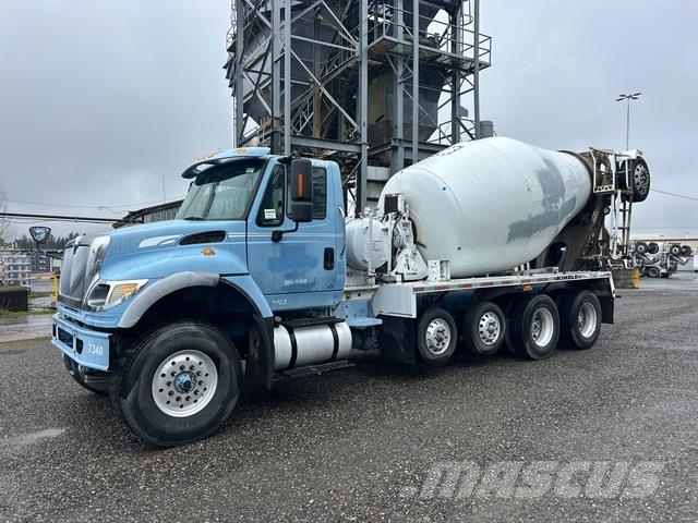 International 7700 Kita