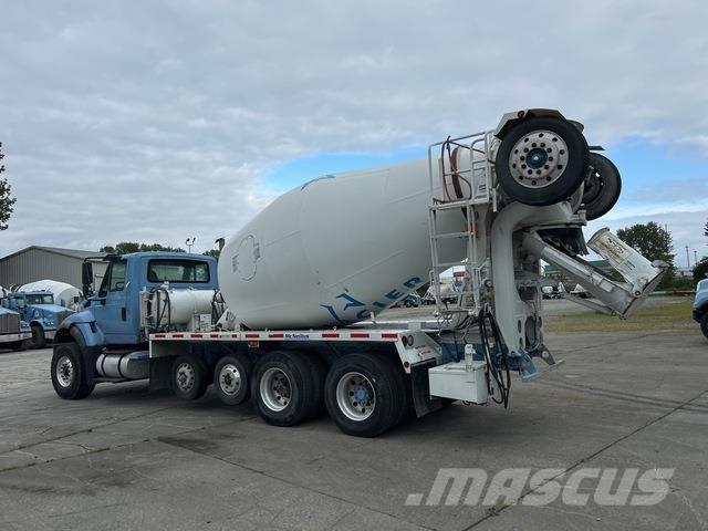 International 7700 Otros camiones