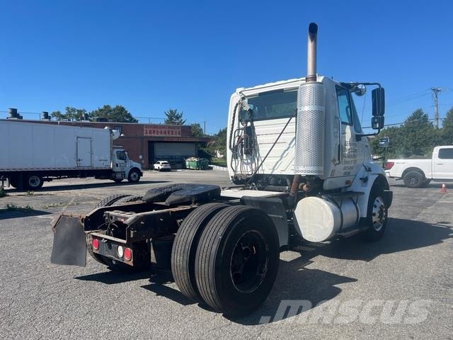 International 8600 Тягачі