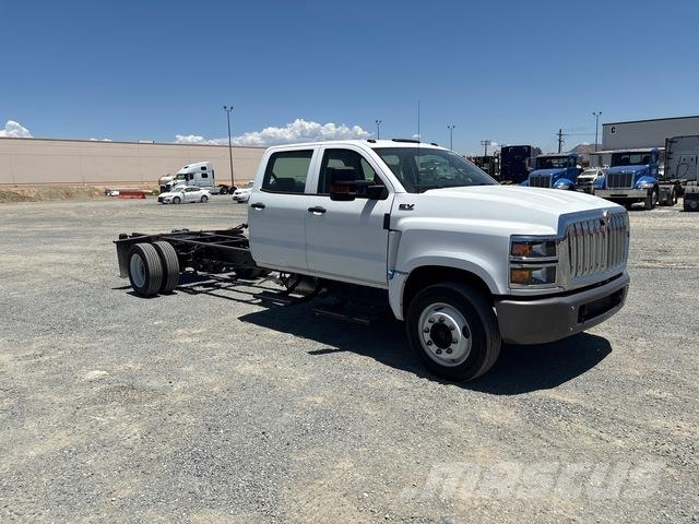 International CV515 كابينة والداخلية