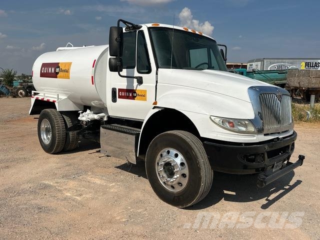 International DuraStar 4300 水車