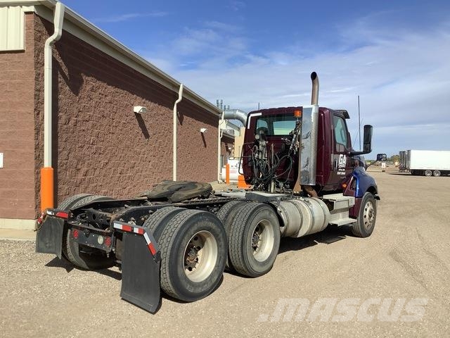International LT625 Autotractoare
