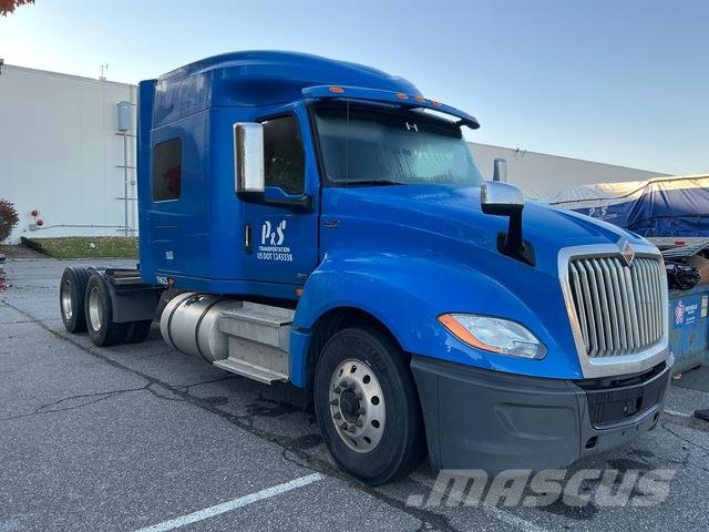 International LT625 Tracteur routier