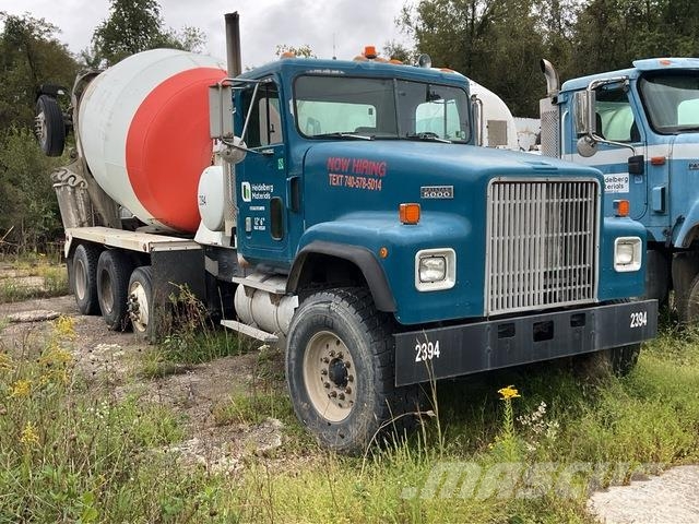 International Paystar 5000 Other trucks