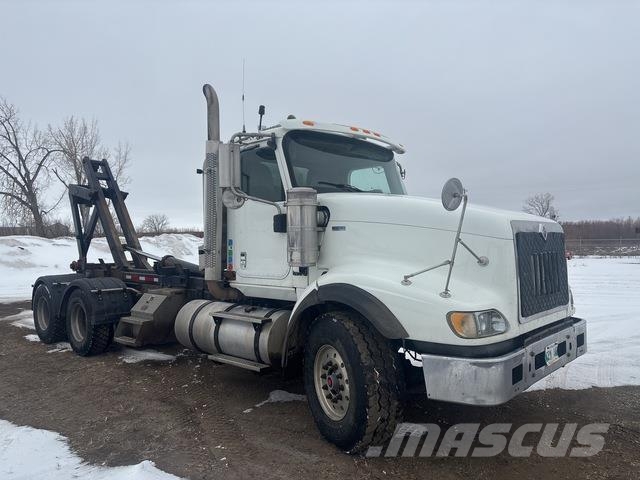 International Paystar 5900 Camiones elevadores de gancho