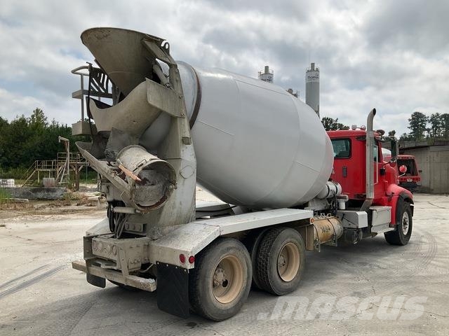 International Paystar 5900i Other trucks