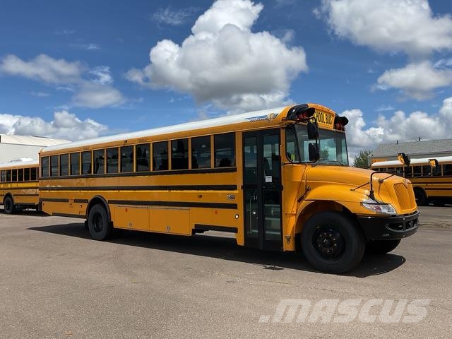 International PB10500 Мікроавтобуси