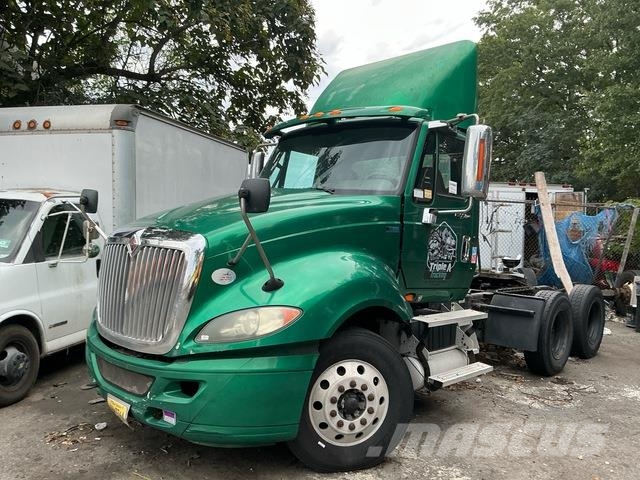 International ProStar LF687 Vilcēji