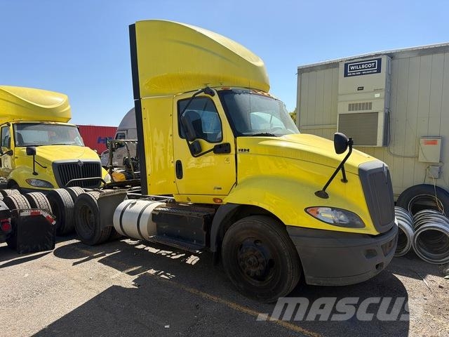 International RH613 Autotractoare