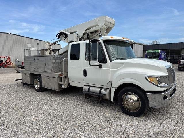 International TerraStar Truck & Van mounted aerial platforms