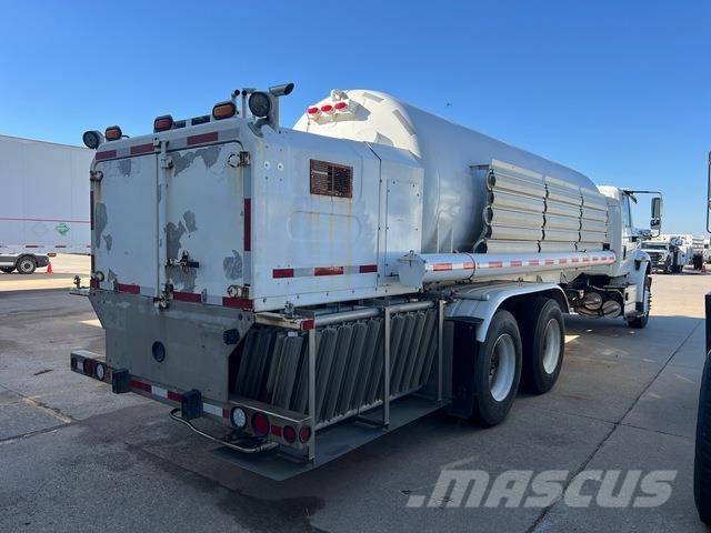 International WorkStar 7400 6x4 Autocisterna